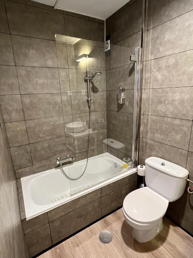 Acogedor Atico En El Centro Con Parking Apartamento *