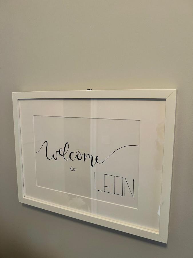 Apartamento Acogedor Atico En El Centro Con Parking León